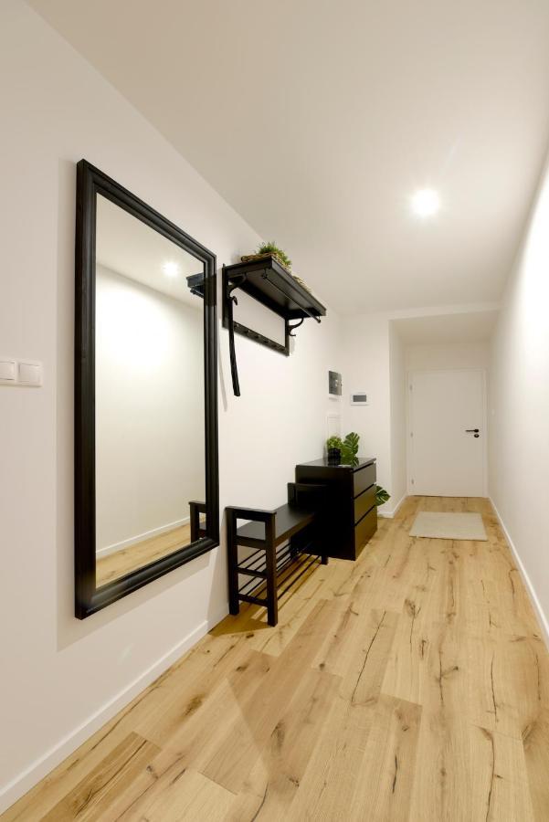 Trenčín Apartman S Atriom V Historickom Centre מראה חיצוני תמונה