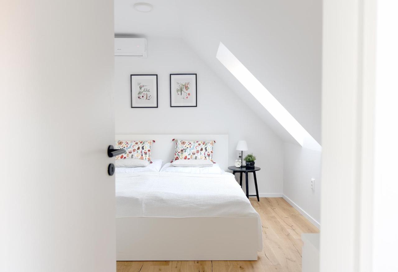 Trenčín Apartman S Atriom V Historickom Centre מראה חיצוני תמונה